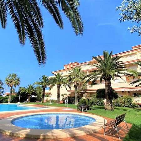 La Marina Vyb Frente Al Mar Apartment Denia Bagian luar foto