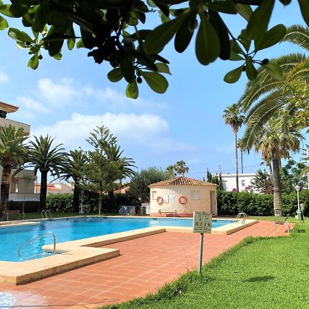 La Marina Vyb Frente Al Mar Apartment Denia Bagian luar foto