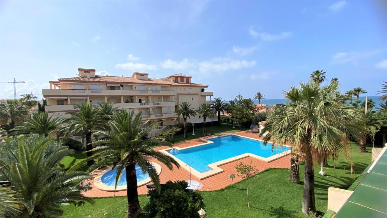 La Marina Vyb Frente Al Mar Apartment Denia Bagian luar foto