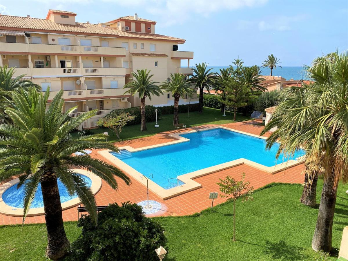 La Marina Vyb Frente Al Mar Apartment Denia Bagian luar foto